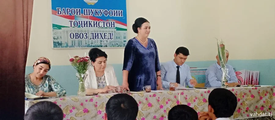 Бо усули «мактаб ба мактаб» бо омӯзгорону хонандагони мтму №136 мулоқот доир гардид