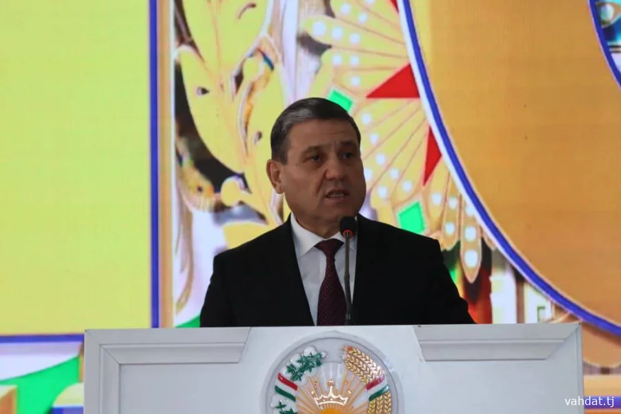 ТАҶЛИЛИ РӮЗИ ПРЕЗИДЕНТИ ҶУМҲУРИИ ТОҶИКИСТОН ДАР ШАҲРИ ВАҲДАТ