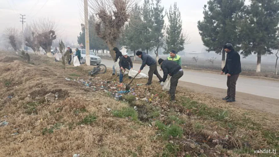 ДАР ШАҲРИ ВАҲДАТ АКСИЯИ ТОЗАГӢ ЗЕРИ УНВОНИ "ШАҲРИ МО МАСЪУЛИЯТ МО" ГУЗАРОНИДА ШУД