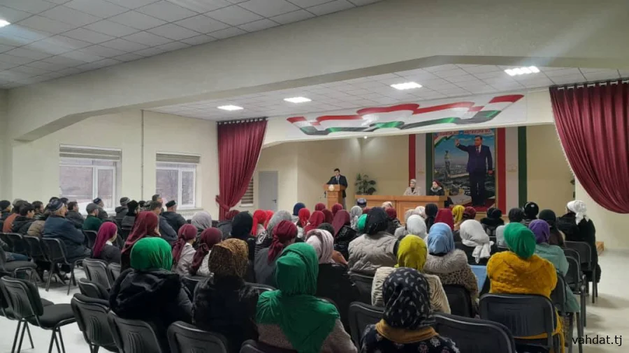 ДАР МТМУ №95 БО ОМӮЗГОРОН ВА ВОЛИДАЙН МУЛОҚОТ ГУЗАРОНИДА ШУД