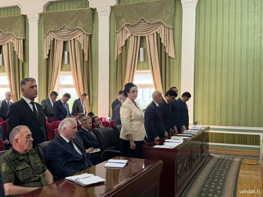 МАҶЛИСИ НАЗОРАТИИ НАЗДИ РАИСИ ШАҲР ВАҲДАТ