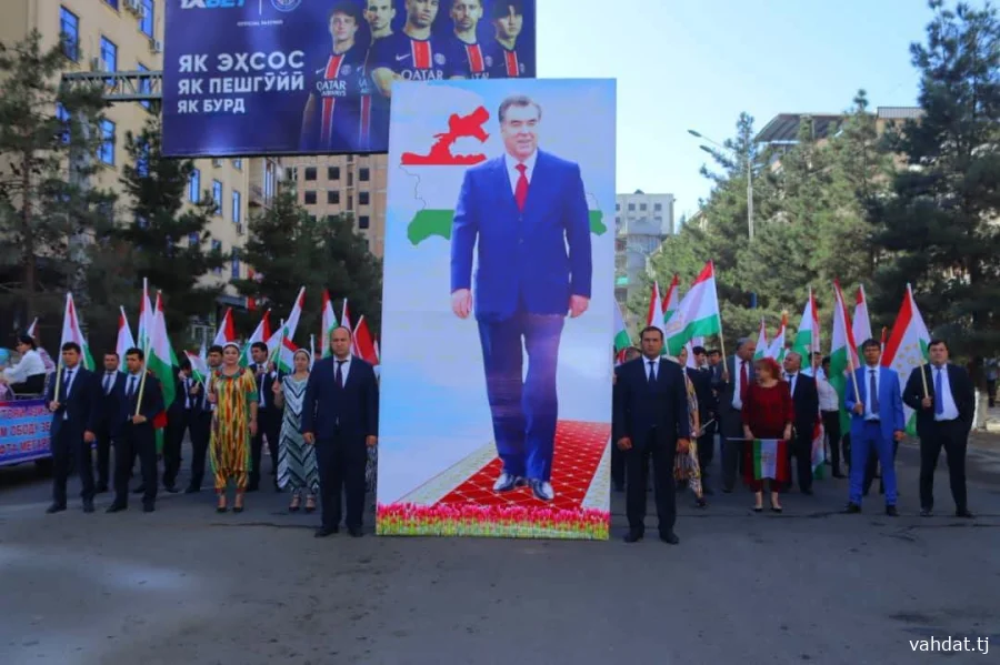 РОҲПАЙМОӢ БА ИФТИХОРИ ҶАШНИ 35-СОЛАГИИ ИСТИҚЛОЛИ ДАВЛАТИИ ҶУМҲУРИИ ТОҶИКИСТОН ДАР ШАҲРИ ВАҲДАТ